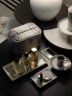 SIGNATURE VANITY PEARL